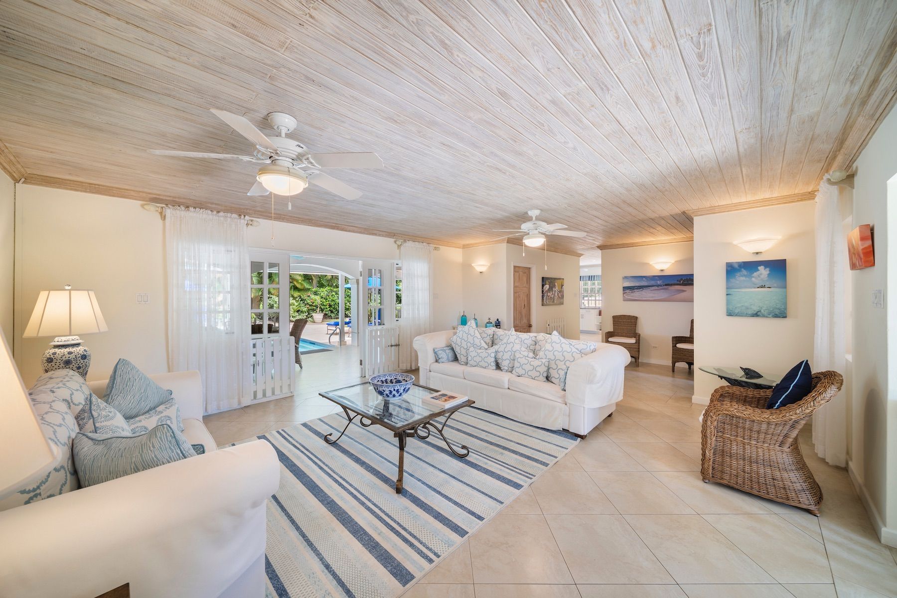 Sandalwood House villa photo.
